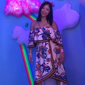 Meet your Posher, Natalie